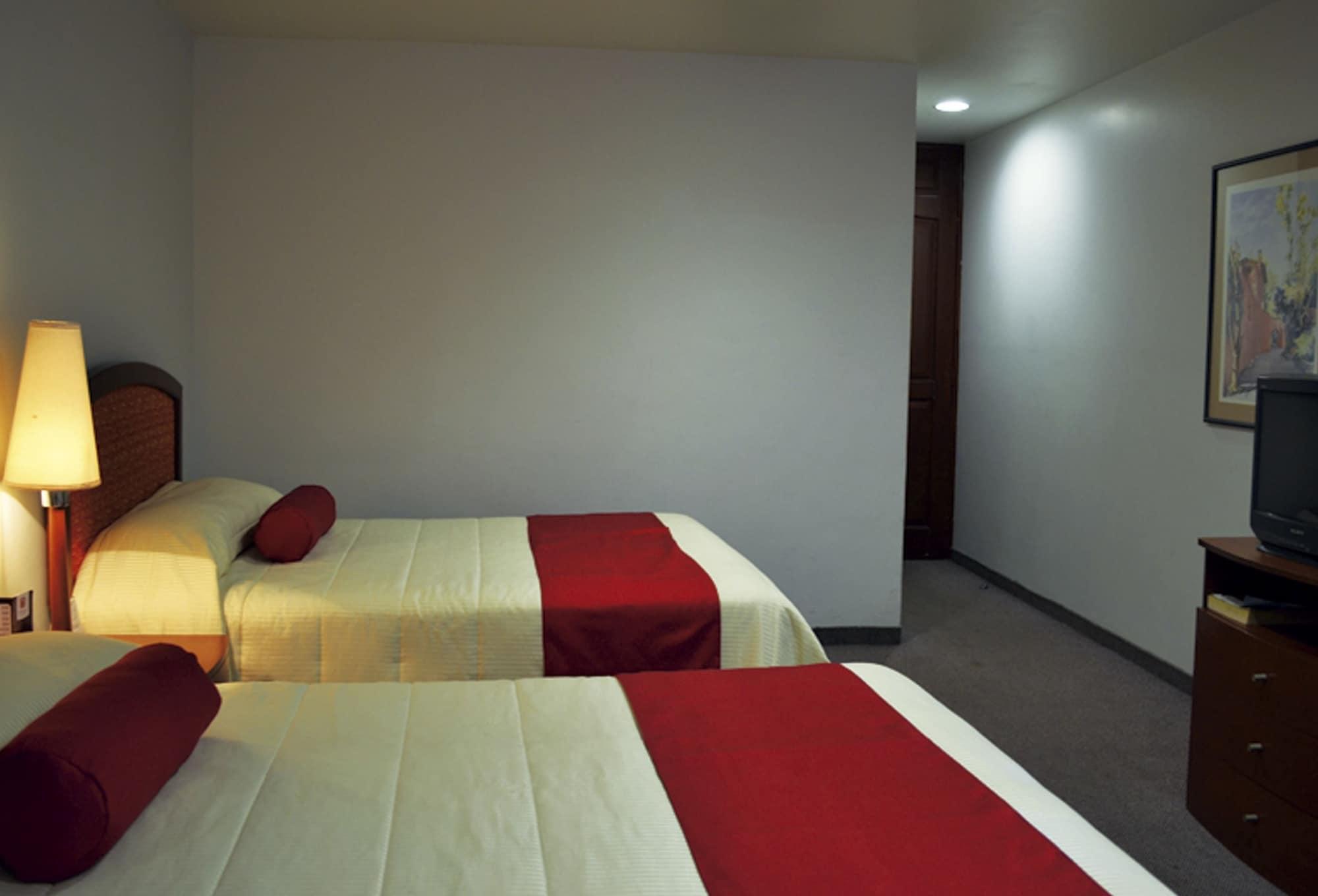 Hotel Mediterraneo Sa De Cv Tulancingo Extérieur photo