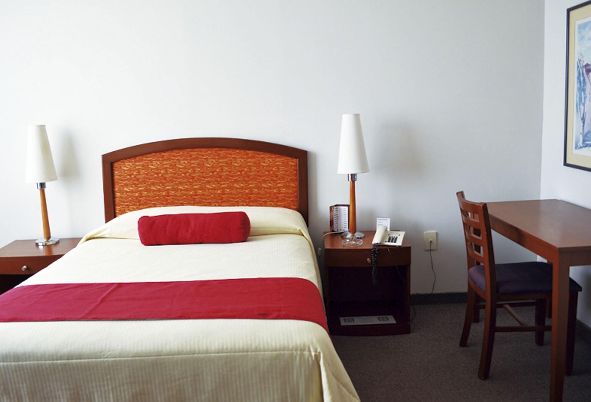 Hotel Mediterraneo Sa De Cv Tulancingo Extérieur photo