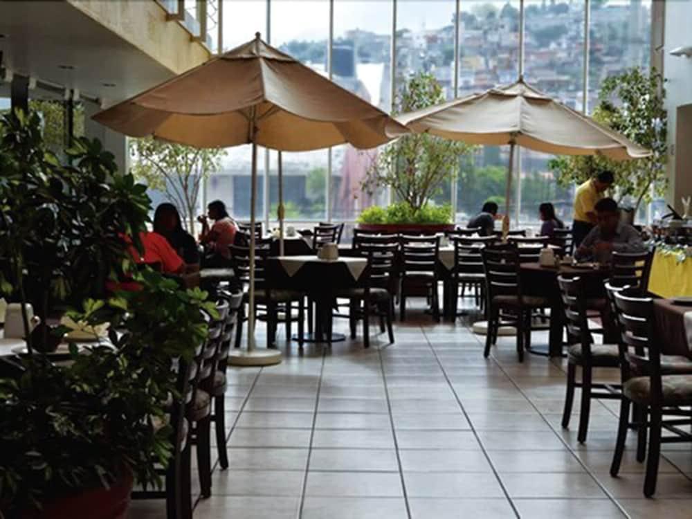 Hotel Mediterraneo Sa De Cv Tulancingo Extérieur photo