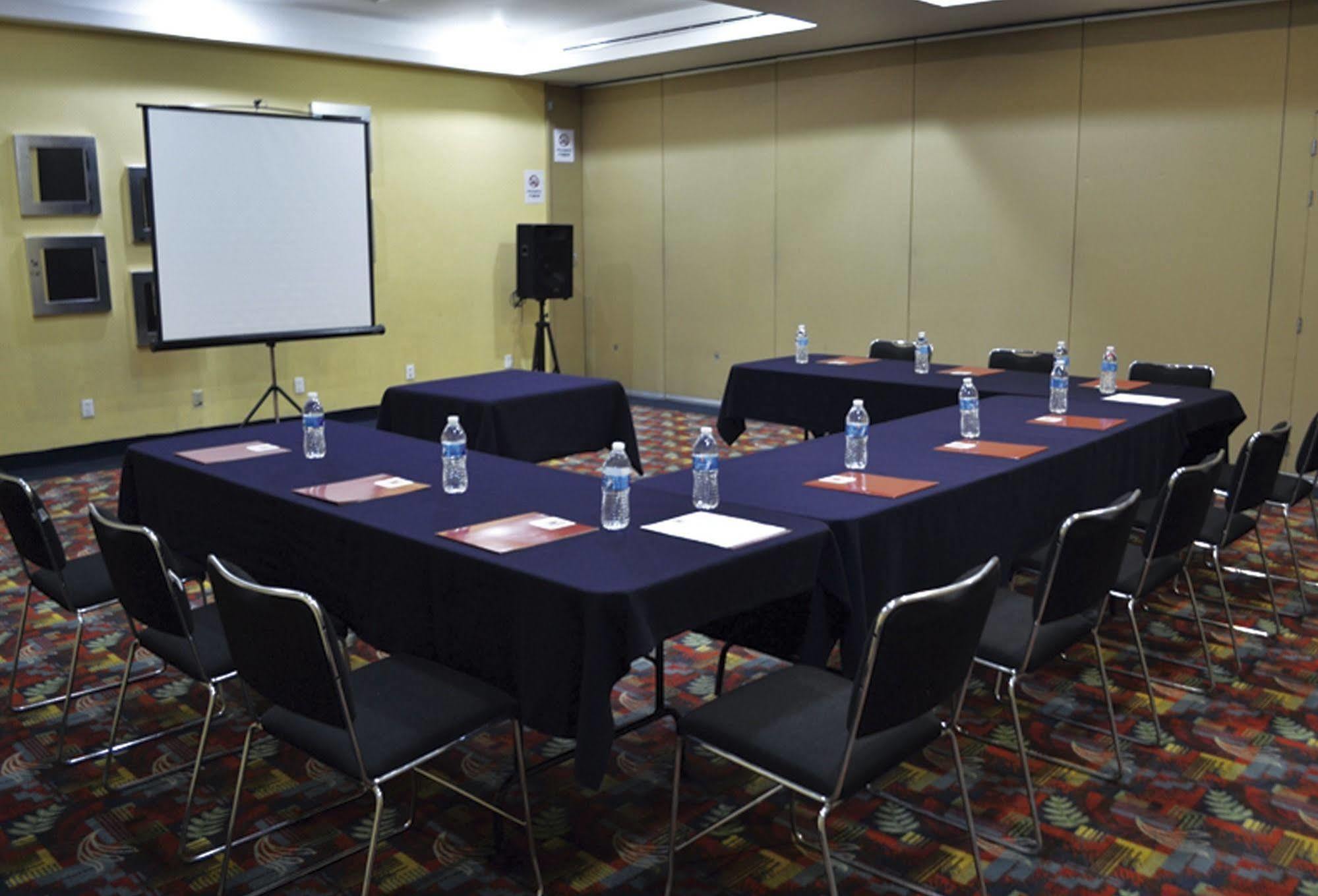 Hotel Mediterraneo Sa De Cv Tulancingo Extérieur photo